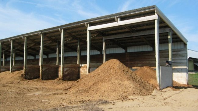 Figure 2. Concrete structure for the compost piles. Source: Minnesota Pollution Control Agency