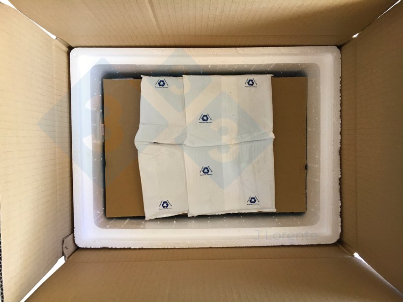 Figure&nbsp;1. Double insulated box.

