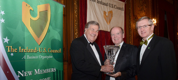 Dr. Pearse Lyons (center) accepts the Irish-U.S. Council’s Outstanding Achievement Award Nov. 8 with Dennis D. Swanson, president of the Council and president of Fox Television Stations Group, (left) and Noel Kilkennuy, Ireland’s Consul-General in New York (right).