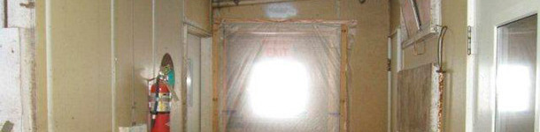 Example of sealed door system that prevent unwanted air transfer and the convenient yet inappropriate movement of personnel between the clean and the dirtyzones of the facility